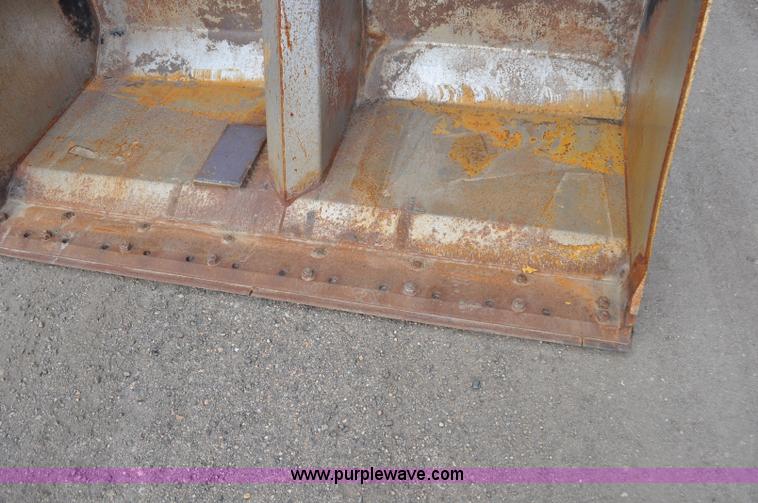 image for item G6194 2001 Caterpillar 928G wheel loader