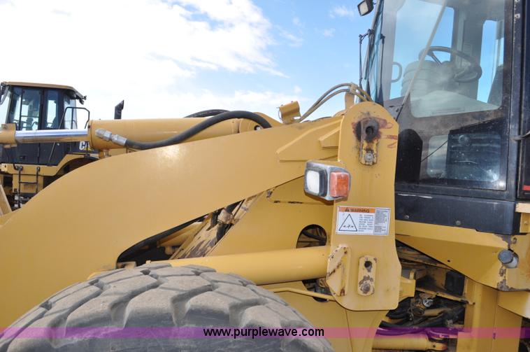 image for item G6194 2001 Caterpillar 928G wheel loader