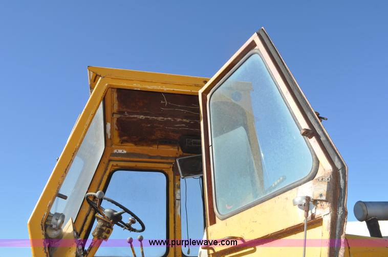 image for item G6345 1972 Fiat-Allis 645B wheel loader