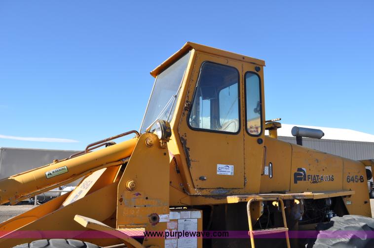 image for item G6345 1972 Fiat-Allis 645B wheel loader