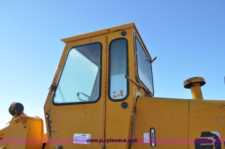 image for item G6345 1972 Fiat-Allis 645B wheel loader