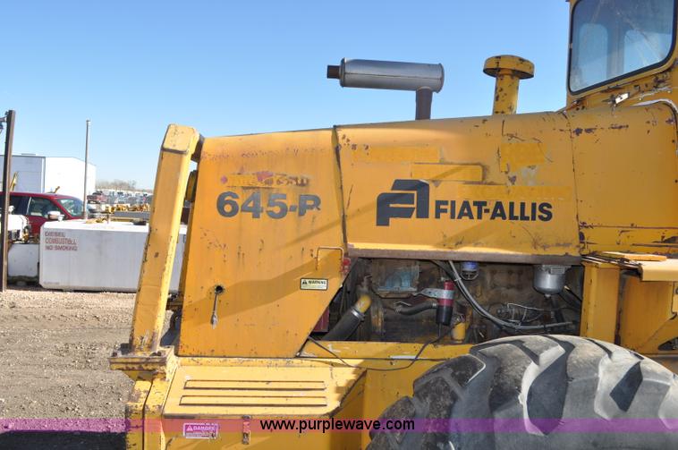 image for item G6345 1972 Fiat-Allis 645B wheel loader