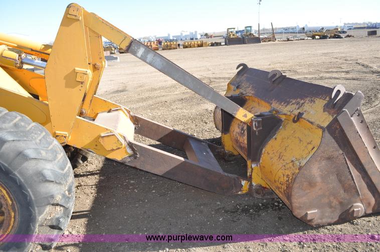 image for item G6345 1972 Fiat-Allis 645B wheel loader