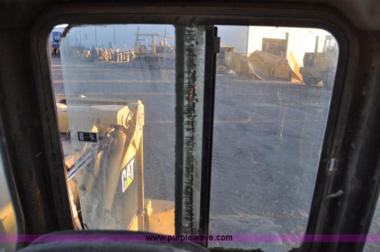 image for item G6347 1999 Caterpillar TH82 telehandler