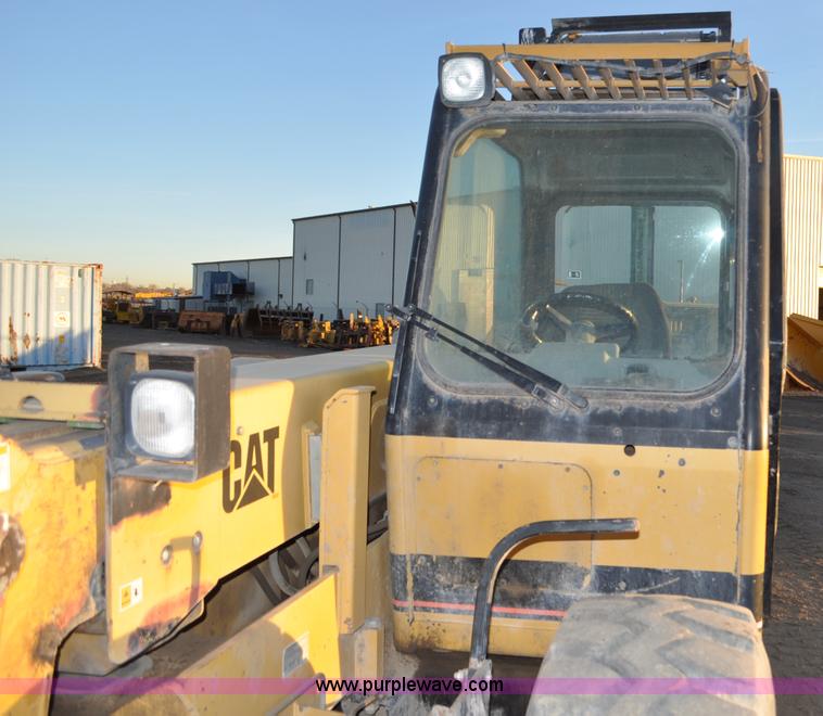 image for item G6347 1999 Caterpillar TH82 telehandler