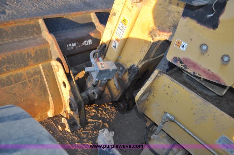 image for item G6347 1999 Caterpillar TH82 telehandler