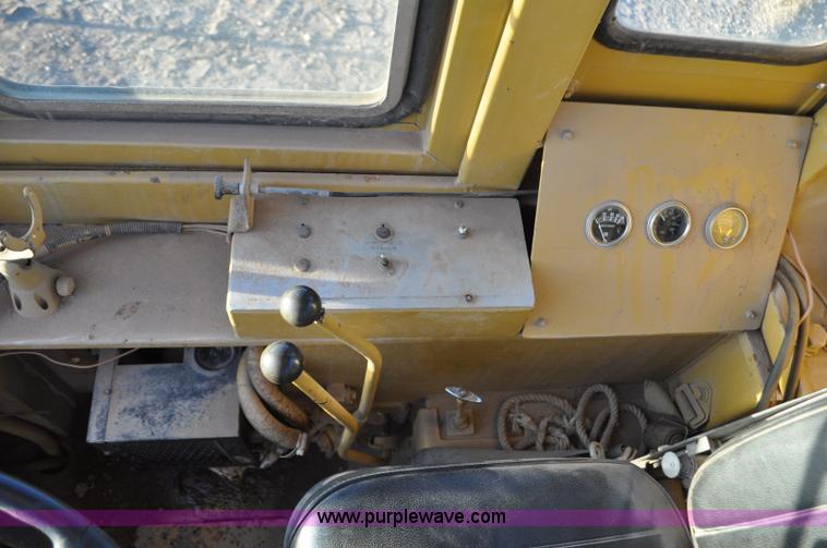 image for item G6348 1975 Michigan 45B wheel loader