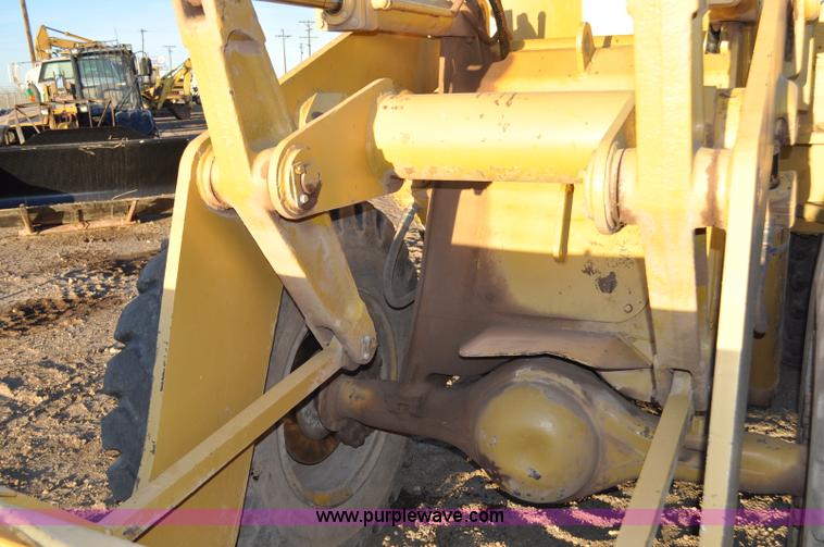 image for item G6348 1975 Michigan 45B wheel loader