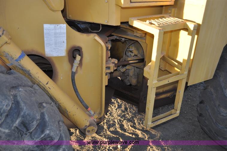 image for item G6348 1975 Michigan 45B wheel loader