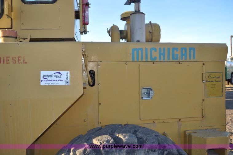 image for item G6348 1975 Michigan 45B wheel loader