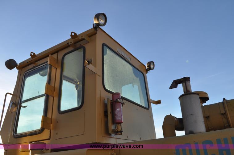 image for item G6348 1975 Michigan 45B wheel loader