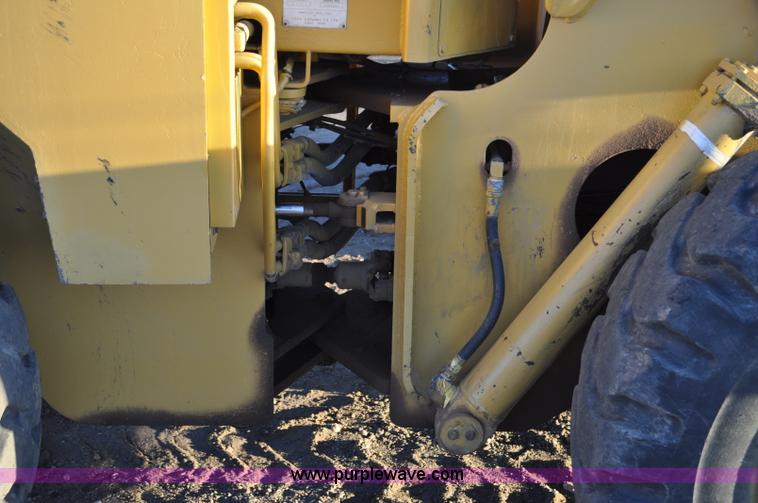 image for item G6348 1975 Michigan 45B wheel loader