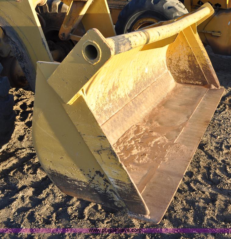 image for item G6348 1975 Michigan 45B wheel loader