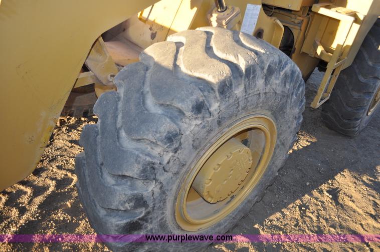 image for item G6348 1975 Michigan 45B wheel loader