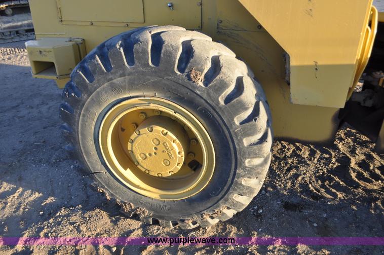 image for item G6348 1975 Michigan 45B wheel loader