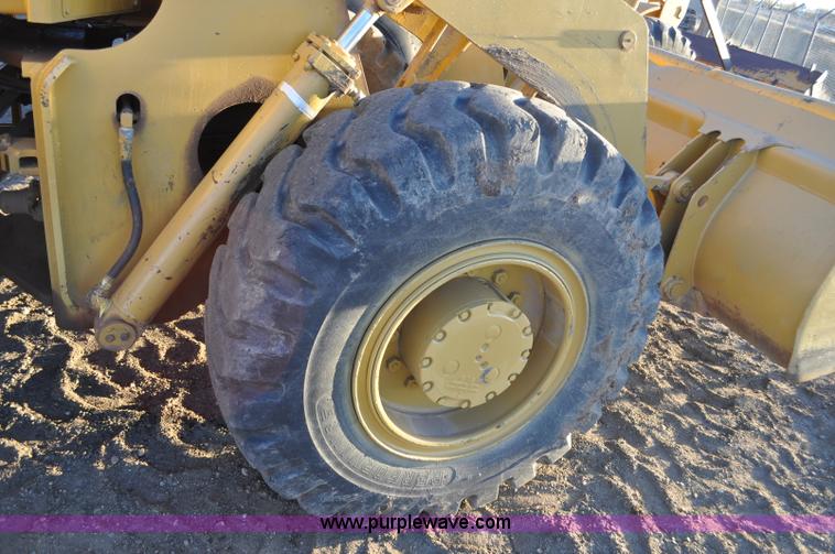 image for item G6348 1975 Michigan 45B wheel loader