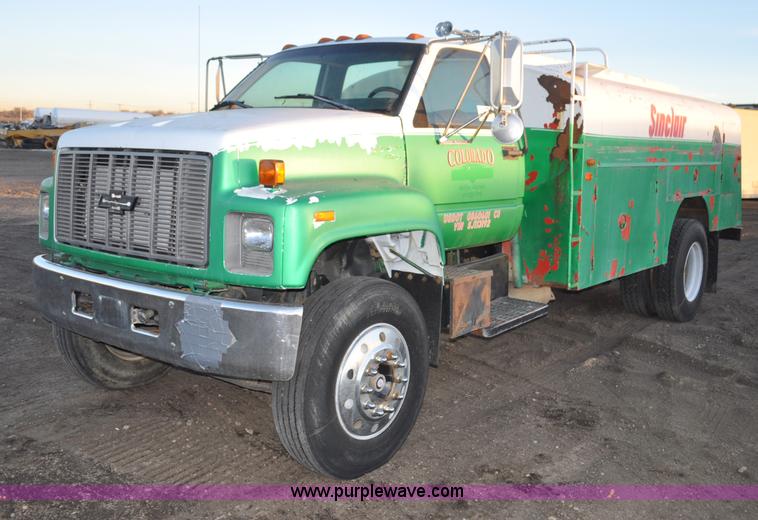 image for item G6350 1995 Chevrolet Kodiak fuel truck
