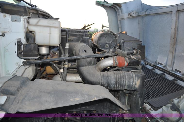 image for item G6350 1995 Chevrolet Kodiak fuel truck