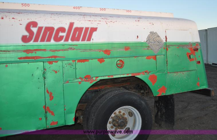 image for item G6350 1995 Chevrolet Kodiak fuel truck