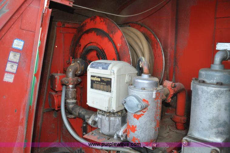 image for item G6350 1995 Chevrolet Kodiak fuel truck