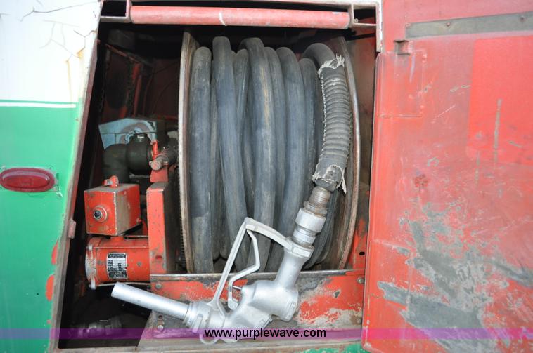 image for item G6350 1995 Chevrolet Kodiak fuel truck