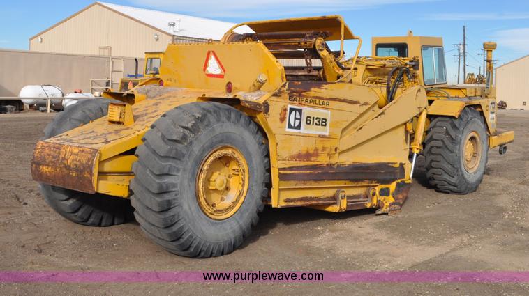 image for item G6351 1977 Caterpillar 613B elevating scraper