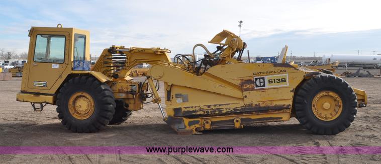 image for item G6351 1977 Caterpillar 613B elevating scraper