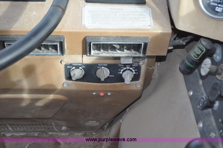 image for item G6351 1977 Caterpillar 613B elevating scraper