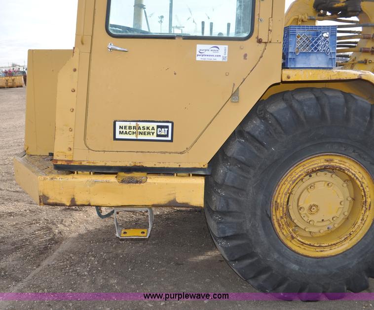 image for item G6351 1977 Caterpillar 613B elevating scraper