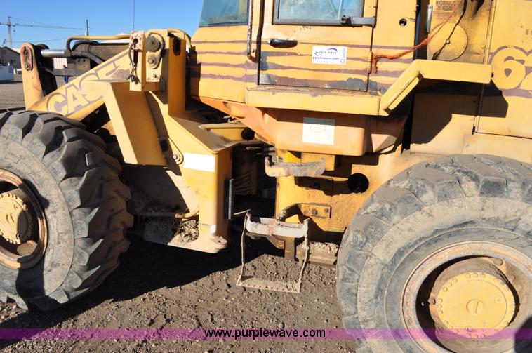 image for item G6354 Case 621B wheel loader