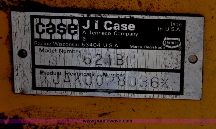 image for item G6354 Case 621B wheel loader