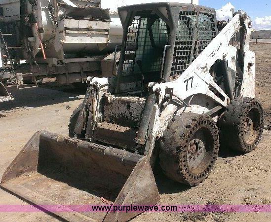 image for item G6358 2000 Bobcat 873 skid steer