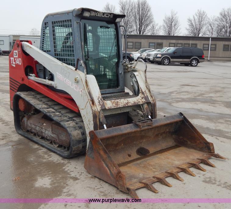 image for item H3839 2005 Takeuchi TL140 track skid steer