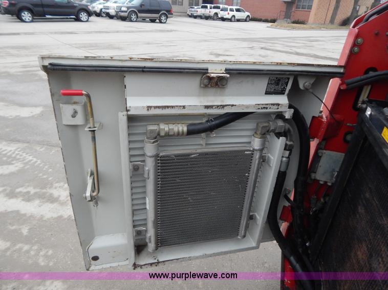 image for item H3839 2005 Takeuchi TL140 track skid steer