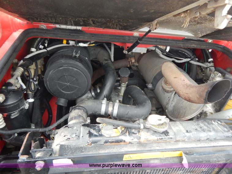 image for item H3839 2005 Takeuchi TL140 track skid steer