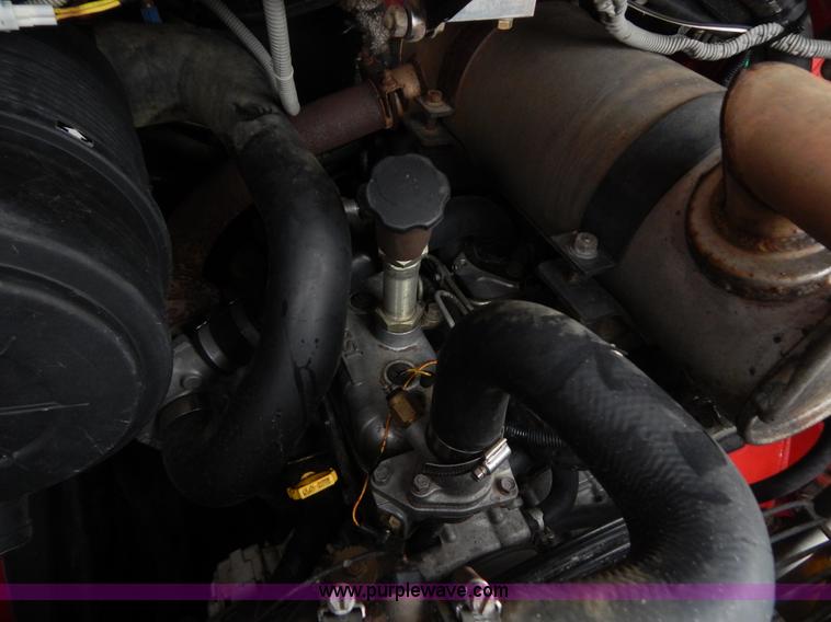 image for item H3839 2005 Takeuchi TL140 track skid steer