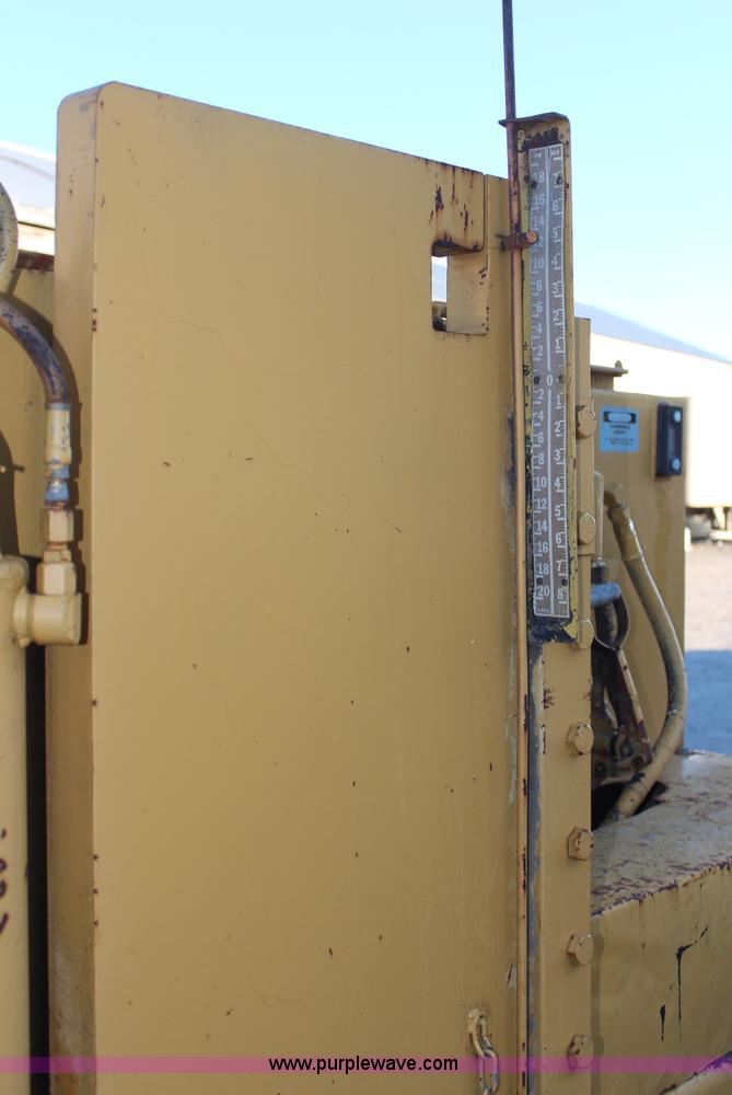 image for item H7752 1986 Caterpillar PR100DC milling machine