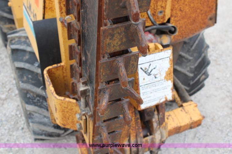 image for item H7783 1997 Vermeer LM42 cable plow