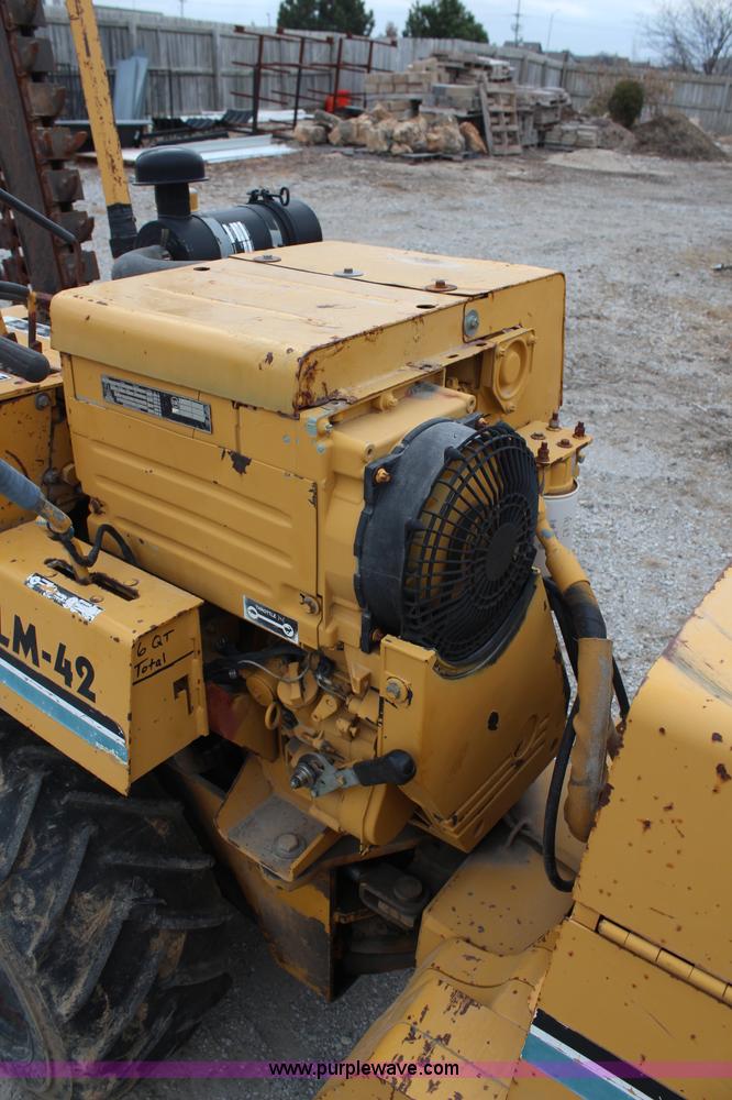 image for item H7783 1997 Vermeer LM42 cable plow