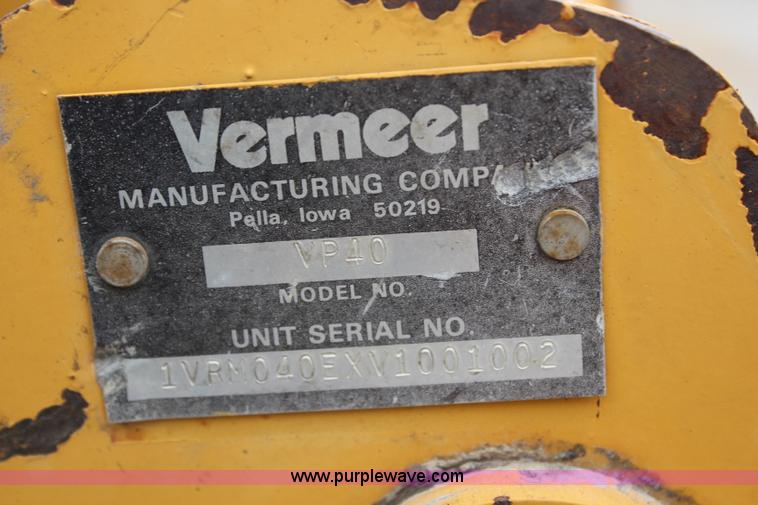 image for item H7783 1997 Vermeer LM42 cable plow