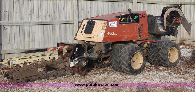 image for item H7785 1994 Ditch Witch 400SXD cable plow