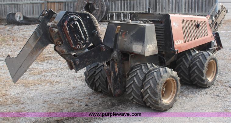 image for item H7785 1994 Ditch Witch 400SXD cable plow