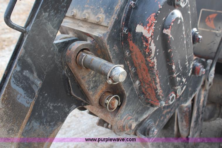 image for item H7785 1994 Ditch Witch 400SXD cable plow