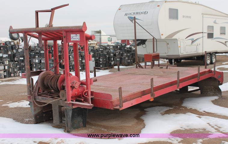 image for item H8353 Leland 684 gin pole flatbed