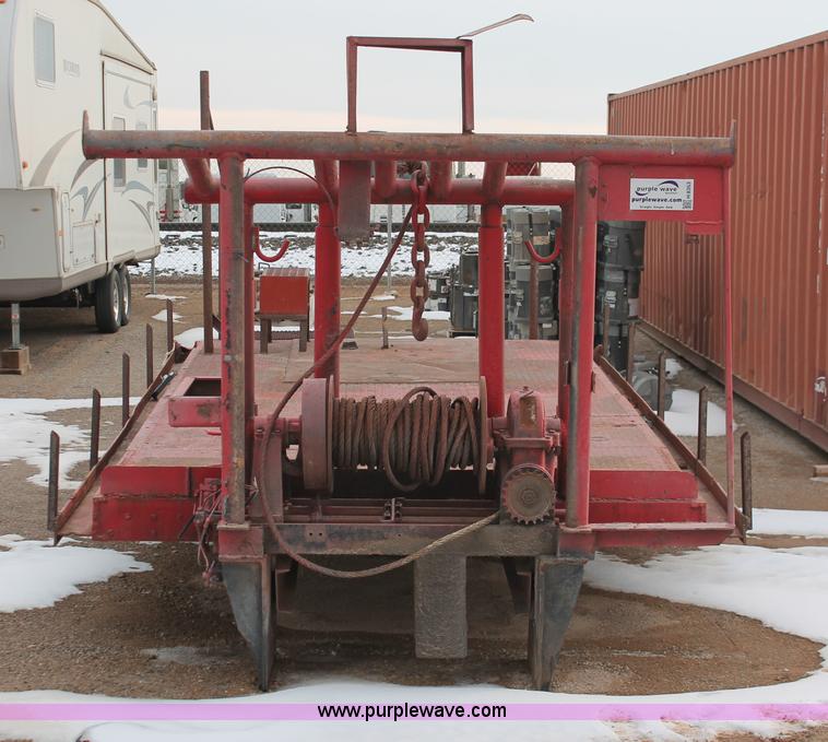 image for item H8353 Leland 684 gin pole flatbed