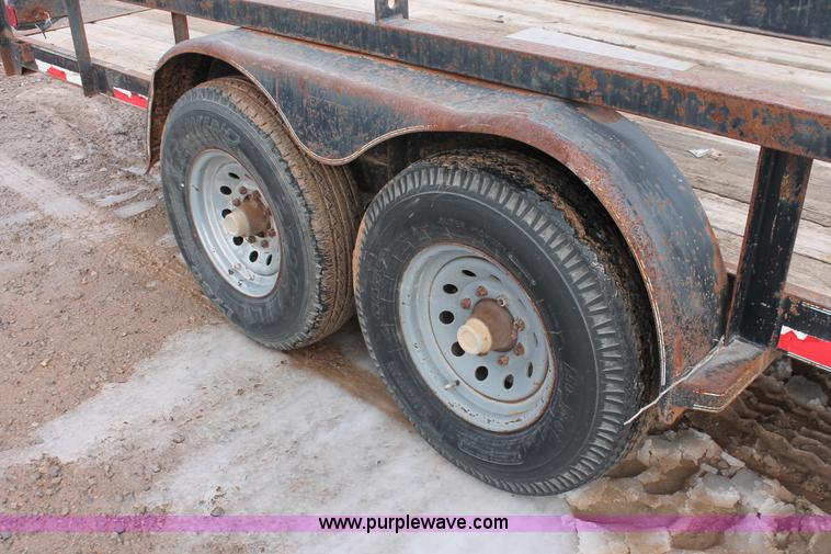 image for item H8362 2008 Parker Performance tandem axle gooseneck trailer