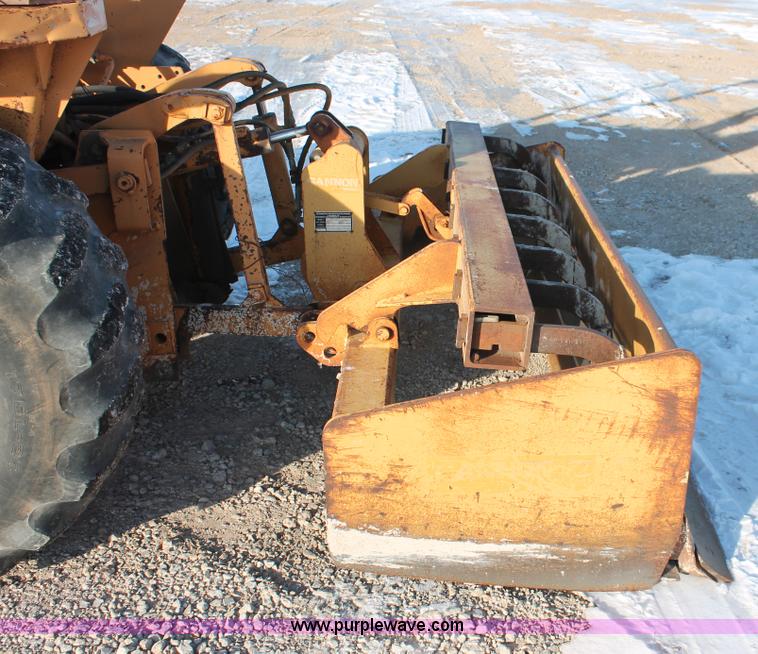 image for item H8369 1987 Case 480E landscape loader