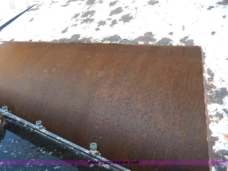 image for item I9483 Tampo RS166A smooth drum vibratory roller