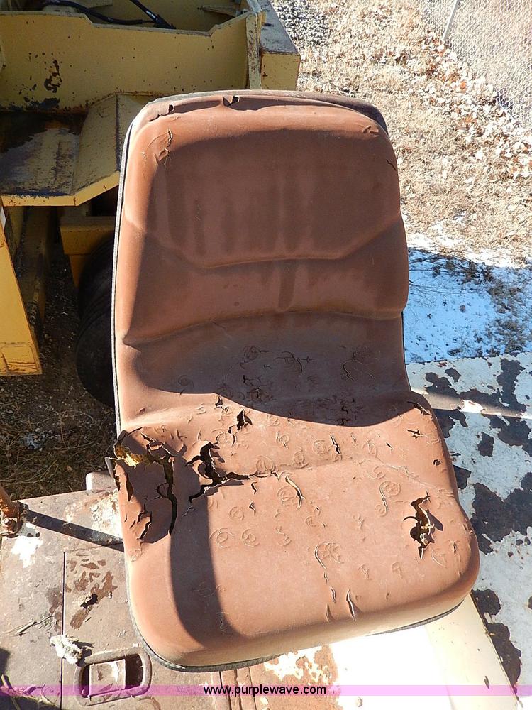 image for item I9483 Tampo RS166A smooth drum vibratory roller