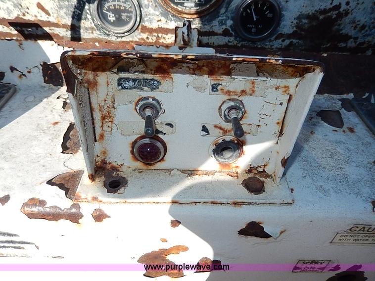 image for item I9483 Tampo RS166A smooth drum vibratory roller